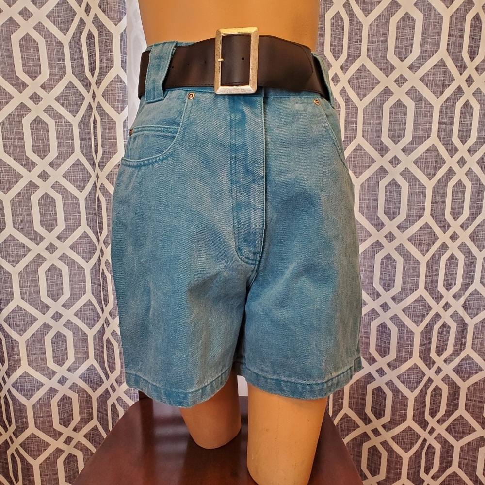 Vintage High-Rise Blue Denim Women’s Shorts